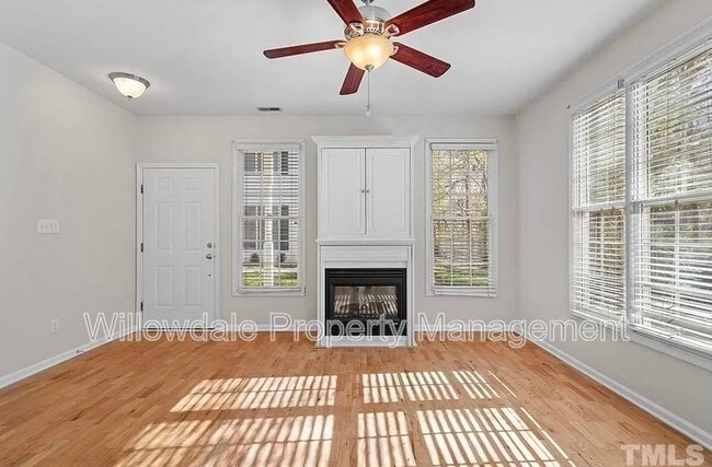 Building Photo - 3313 Kudrow Ln
