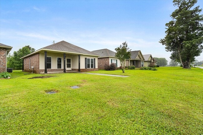 Building Photo - 18046 Krchak Ln