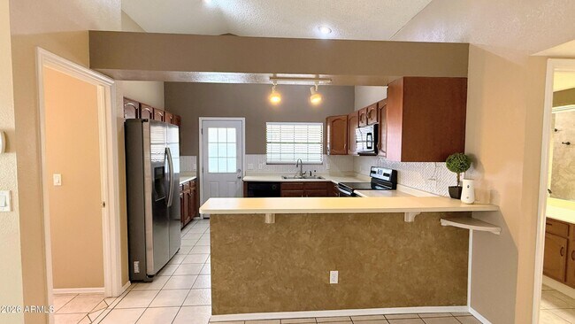 Building Photo - 4148 W Villa Maria Dr