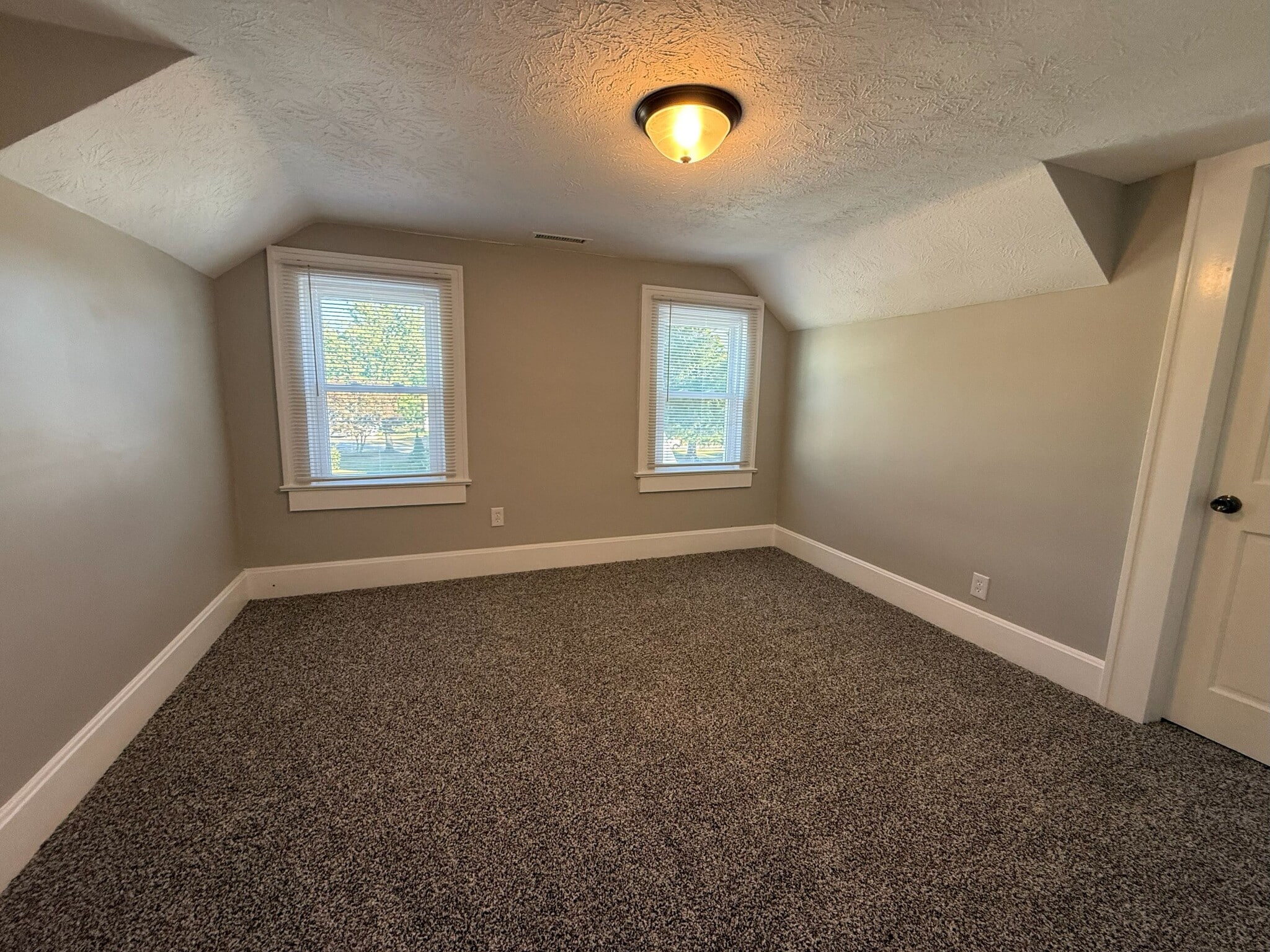 Upstairs bedroom 1 - 8 Beveridge St