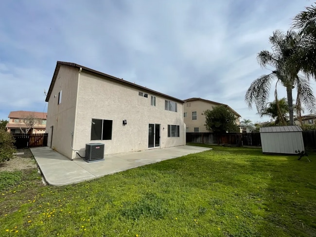 Building Photo - 4502 Crabapple Ct