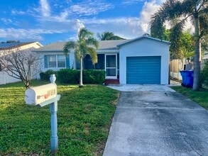 Building Photo - 334 Anderson Rd