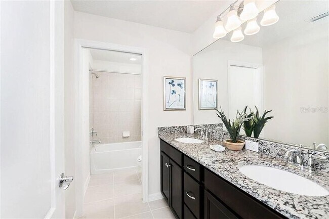 Building Photo - 2482 Dubai St