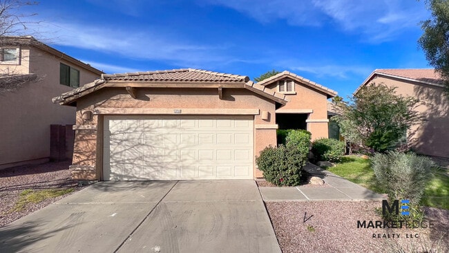Building Photo - 3Bed/2Bath House at Litchfield Rd/Camelbac...