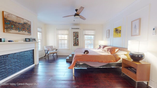 Building Photo - 34 Ely St