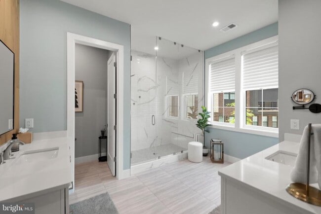 Building Photo - 43442 Croson Ln