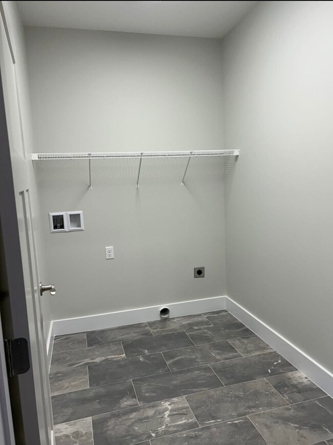 Building Photo - 213 Little Ponderosa Trail