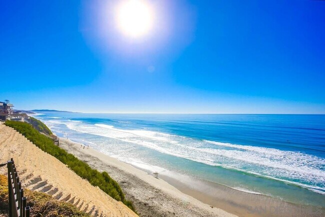 Building Photo - 190 Del Mar Shores Terrace