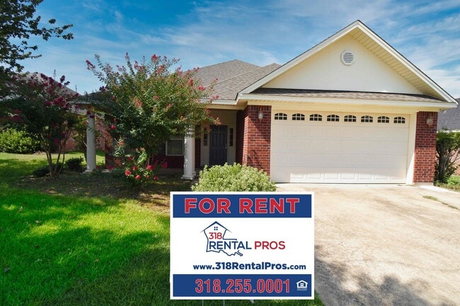 Primary Photo - Spacious 3 Bedroom, 2 Bath Home