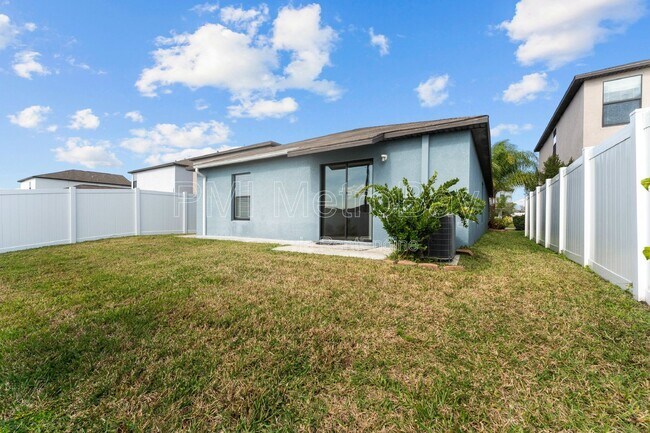 Building Photo - 10208 Carloway Hills Dr