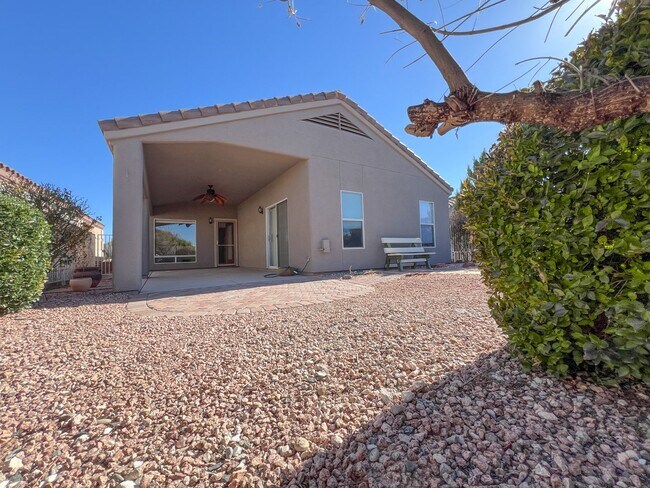Building Photo - HOUSE -CORNVILLE- VERDE SANTA FE-  AMANTE ...