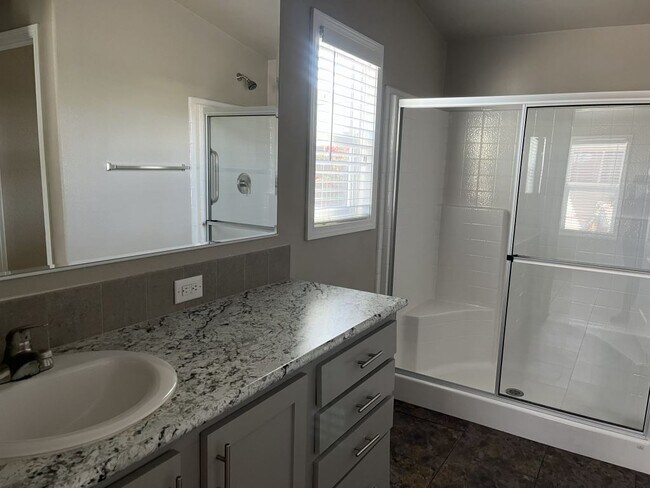 Building Photo - 201 S Greenfield Rd