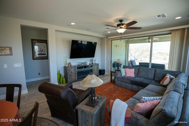 Building Photo - 3231 Huckleberry Wy