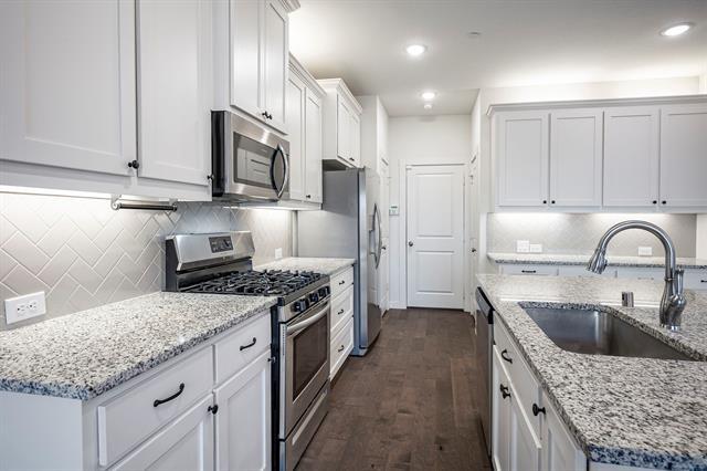 Building Photo - 2971 Stunning Dr
