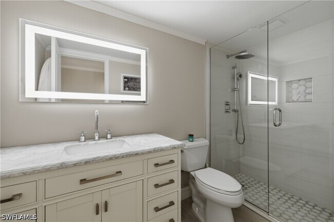 Building Photo - 6080 Pelican Bay Blvd
