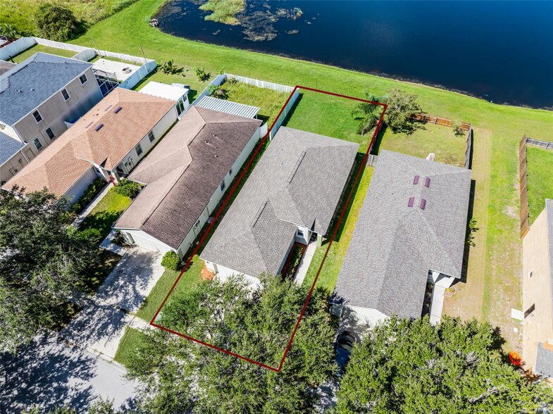 Building Photo - 11045 Golden Silence Dr