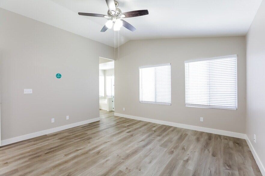 Building Photo - 8789 Wahine Ct