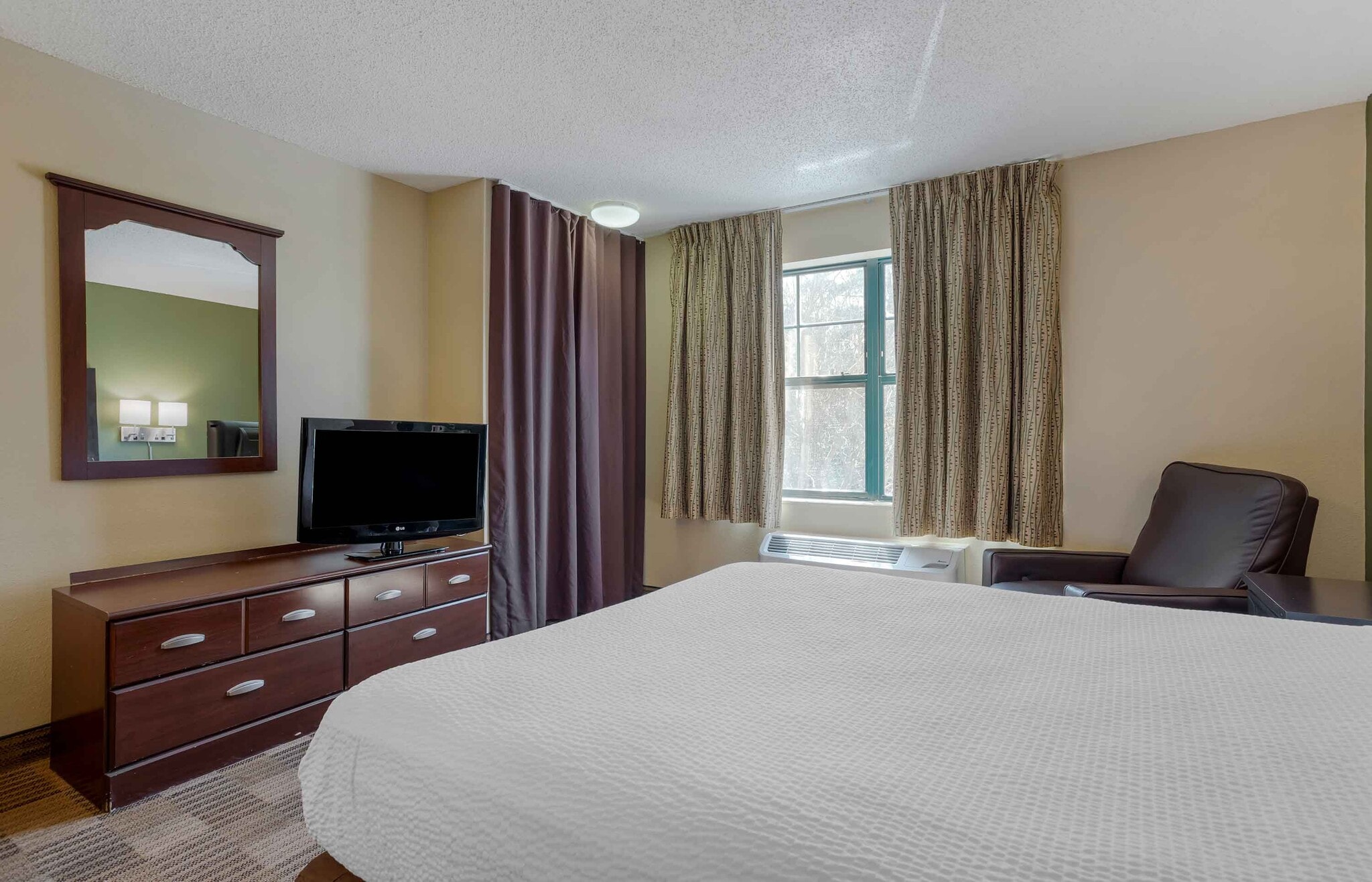 Building Photo - Furnished Studio-Houston - I-10 West - CityCentre