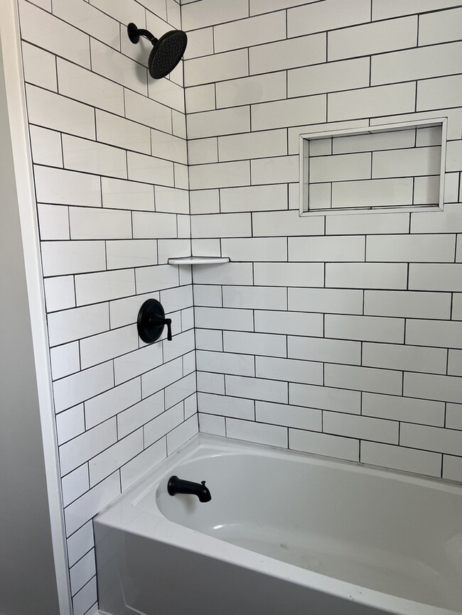 Building Photo - 1859 US-158