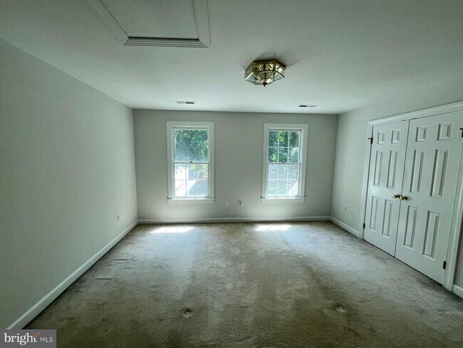 Building Photo - 7808 Hill House Ct