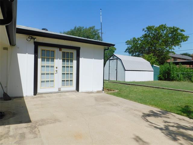 Building Photo - 705 Sun Valley Dr