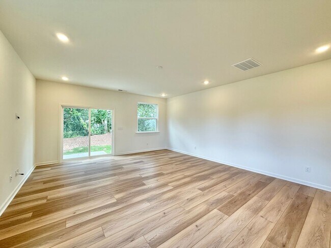 Building Photo - **OFFERING WAIVED APPLICATION FEES & $150 ...