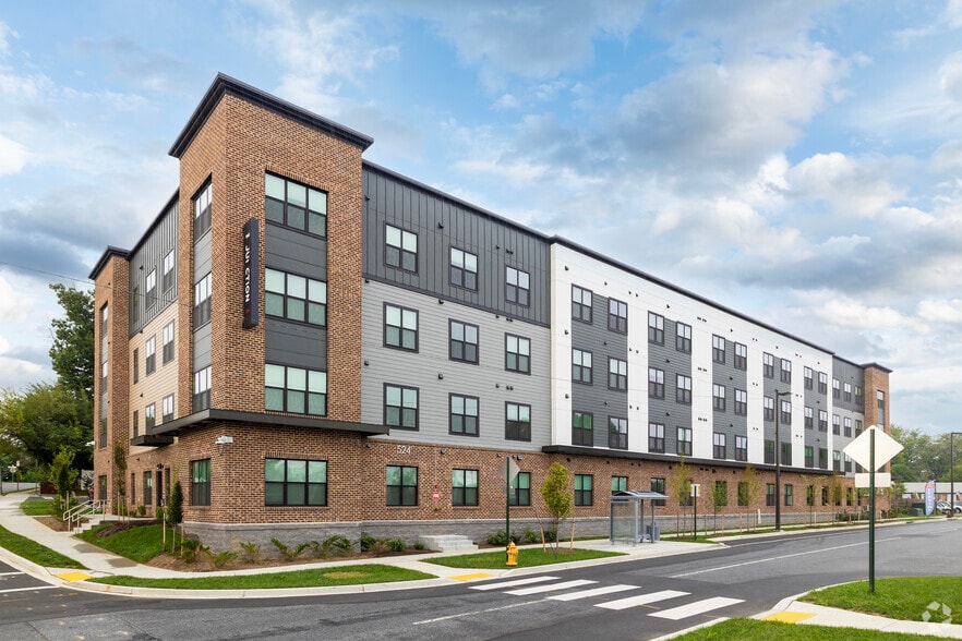 Building Photo - The Junction (MD)
