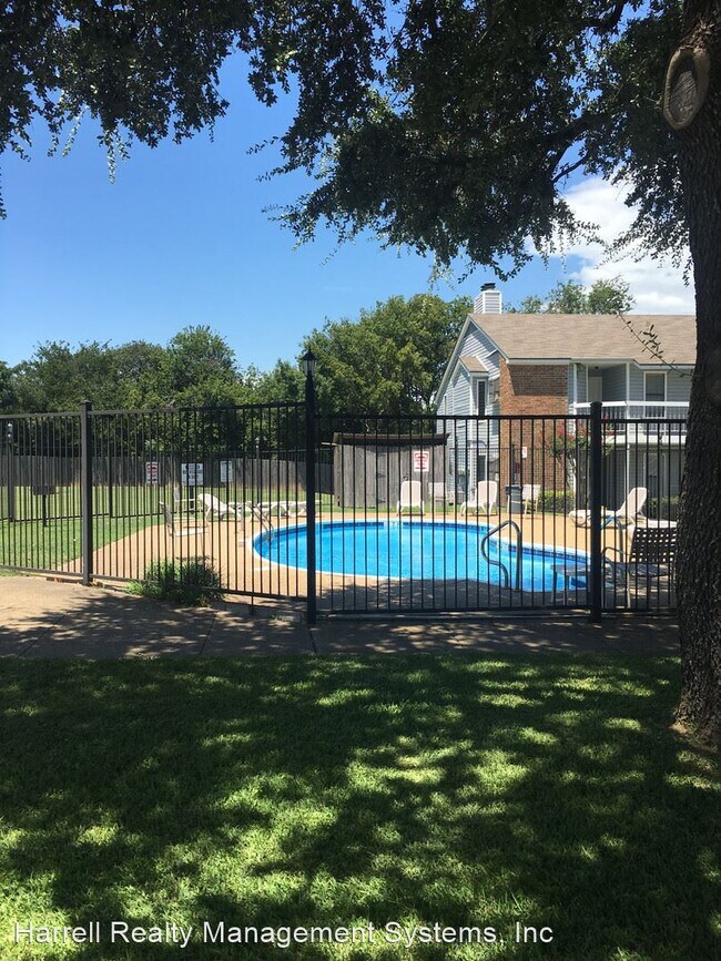 4409 Lake Shore Villa Dr Lk 4409 Lake Shore Villa Dr Lk Waco TX 76710