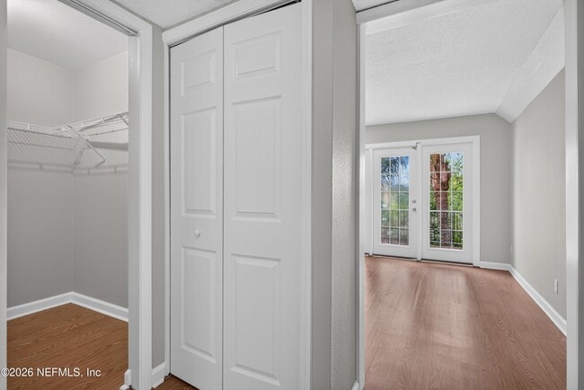 Building Photo - 3866 Campenero Ct