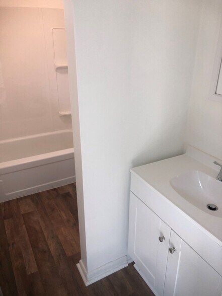 Building Photo - 2917 W County Road 400 N