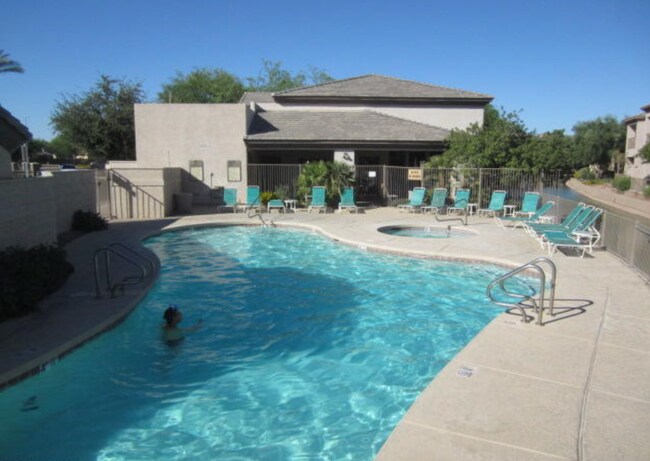 Building Photo - 3-Bed, 2-Bath Condo with Stunning Lake Views!