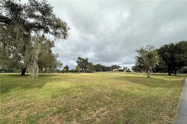 Building Photo - 4450 E Windmill Dr