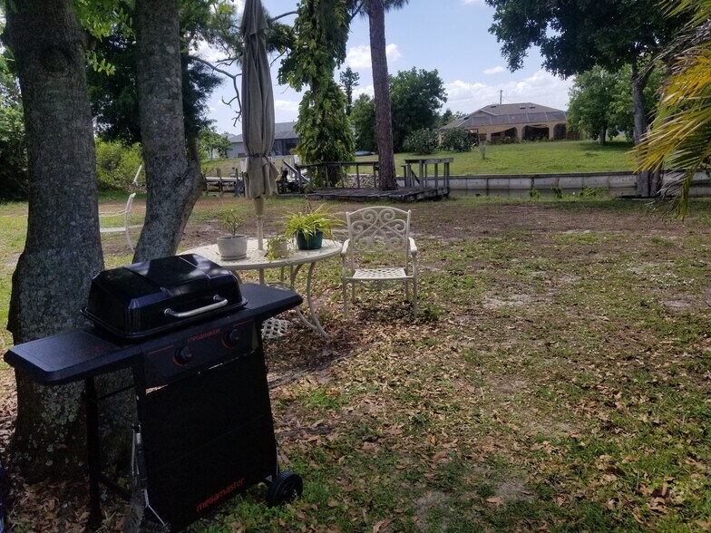 Building Photo - 300 Salem Ave NW