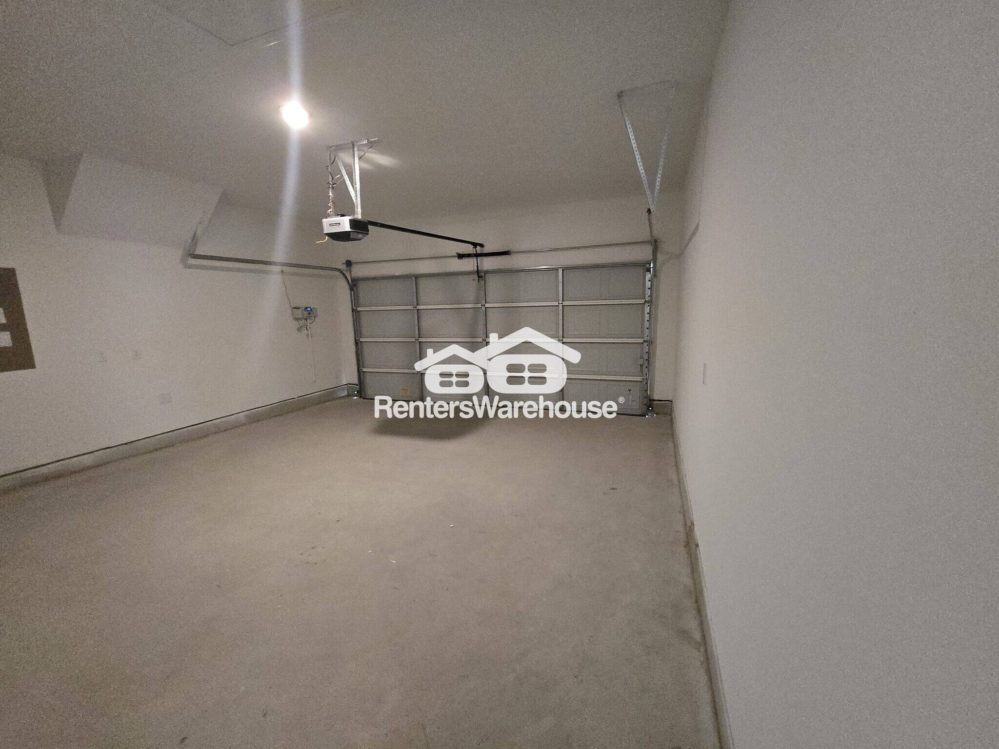 Building Photo - 2530 Carlow Ln
