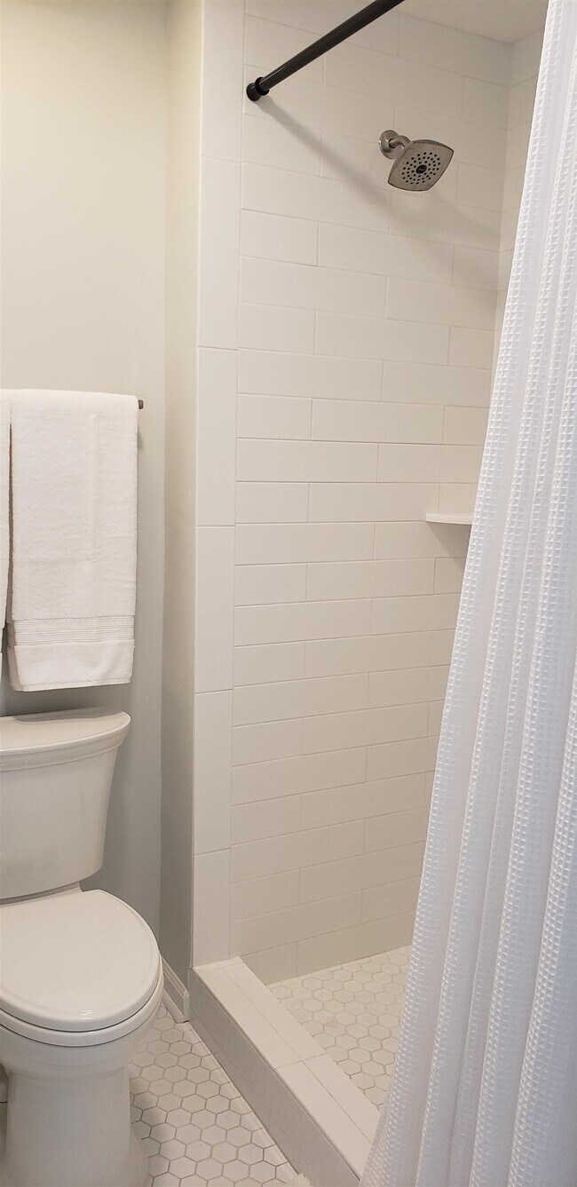 Building Photo - 224 Timberlane Rd