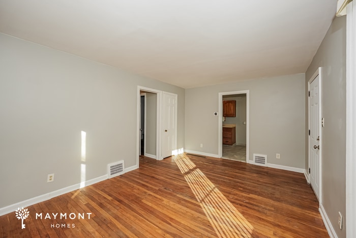 Building Photo - 16315 Westview Ave