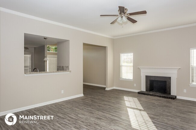 Building Photo - 1726 Gordon Walters Dr