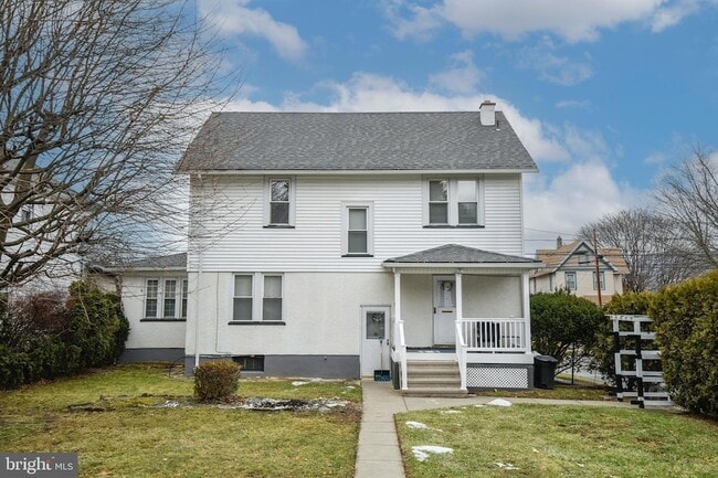 Building Photo - 2612 Olyphant Ave