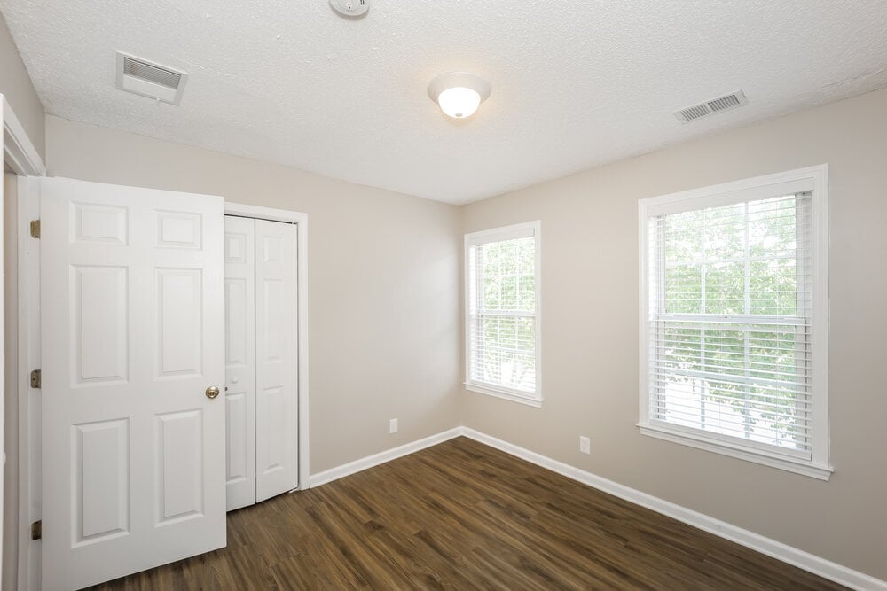 Building Photo - 284 Baldwin Ct