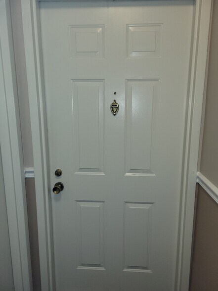 Unit door - 30 Creekwood Dr