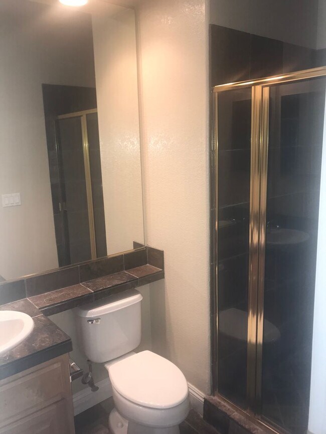 Building Photo - 4 Bed | 3 Bath | 2658 SF |Two Story | 3 car garage home | Tenant pays $200 for WS&G