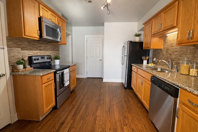 Building Photo - 1823 NW 38th St