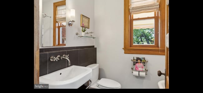 Building Photo - 3612 New Hampshire Ave NW