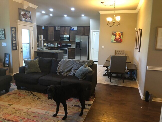 Open Concept - 337 N Sabine Pass Rd