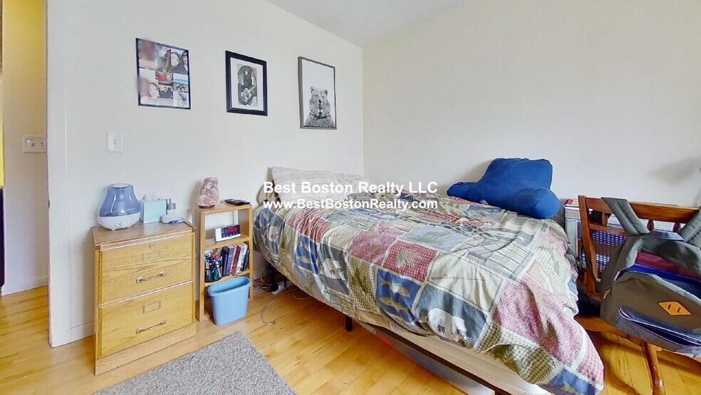 Building Photo - 84 Grant St