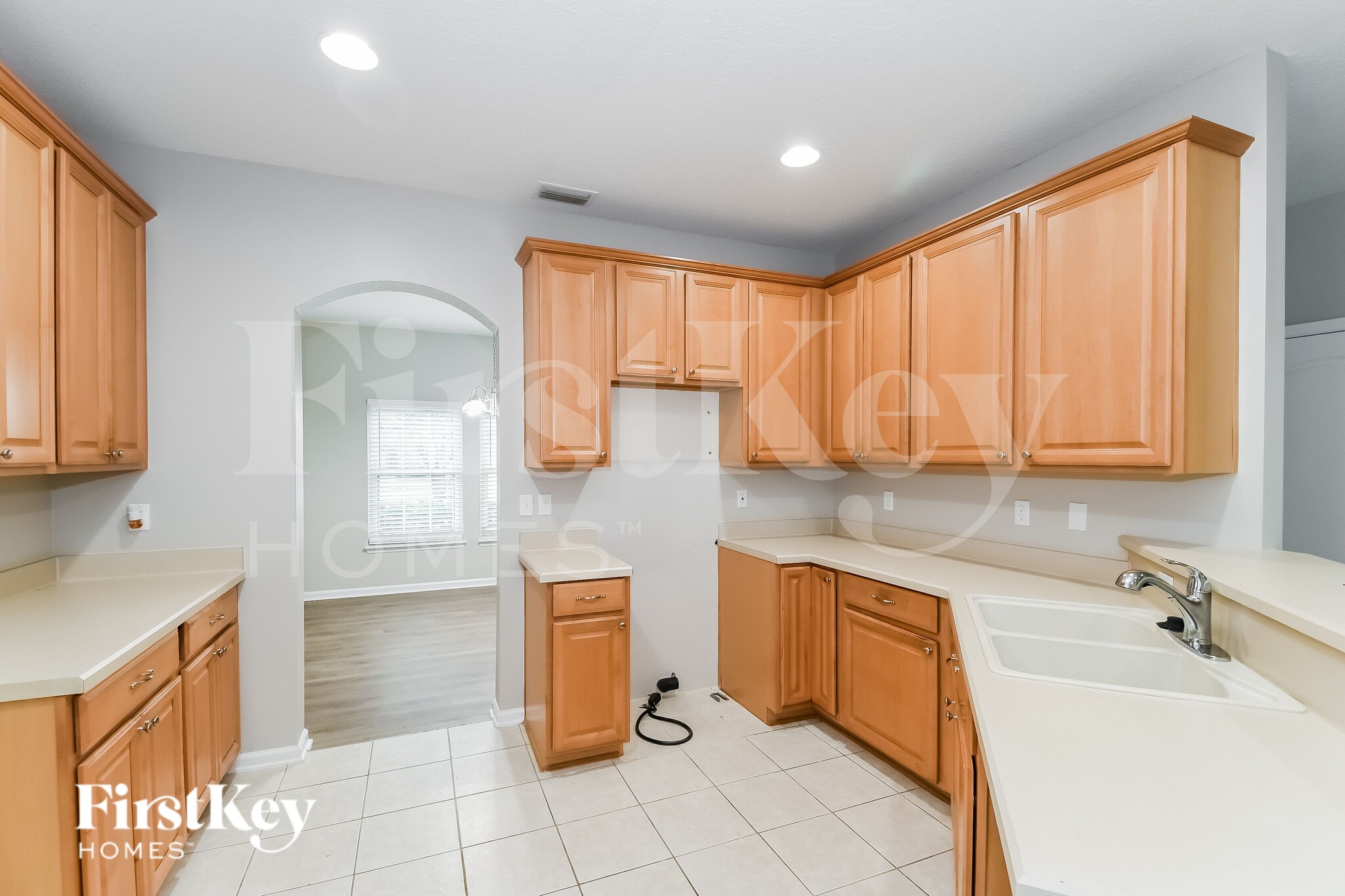 Building Photo - 2504 Victoria Point Dr