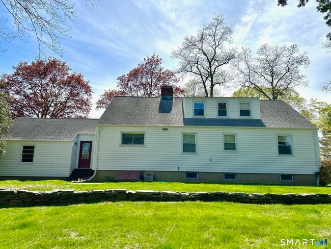 Building Photo - 478 Judd St