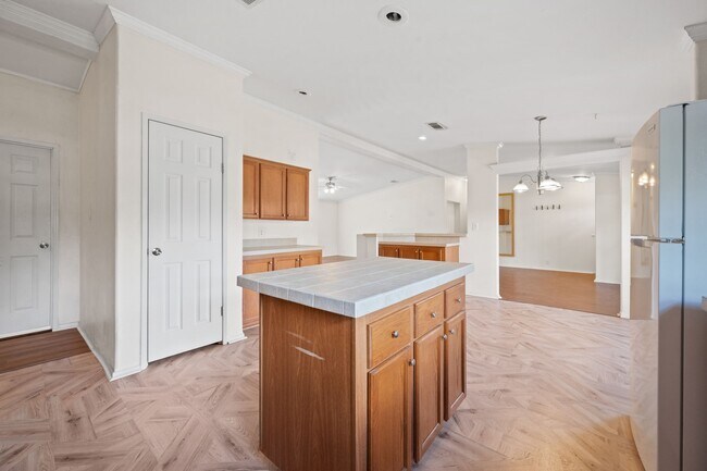 Building Photo - 2906 Shannon Ct