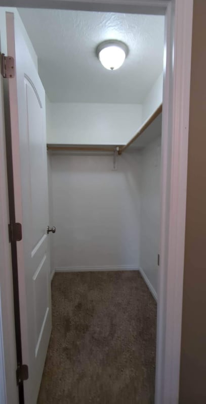 Building Photo - 3414 S Carrick Dr