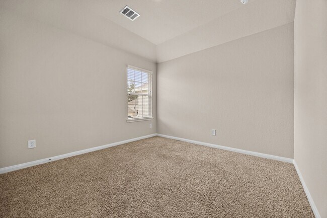 Building Photo - 22011 Grand Majestic Dr
